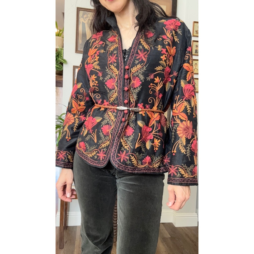 Norm Thompson Womens Silk Embroidered Floral Jacket Black Mandarin Collar Size M - Picture 2 of 8